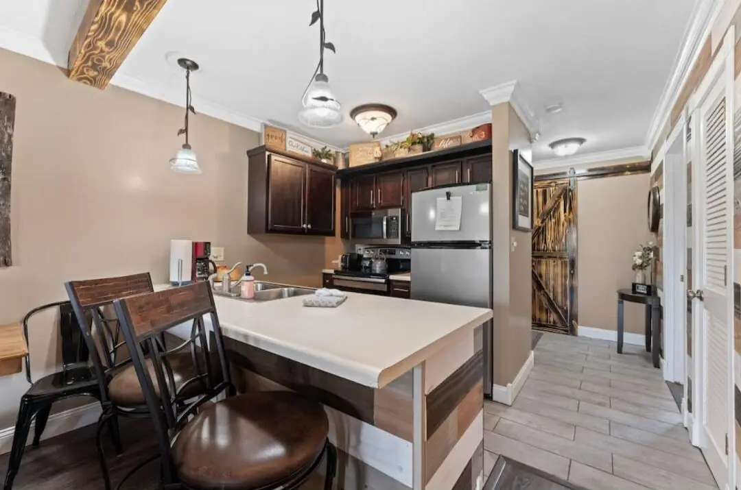 550 Notch Lane — photo 10