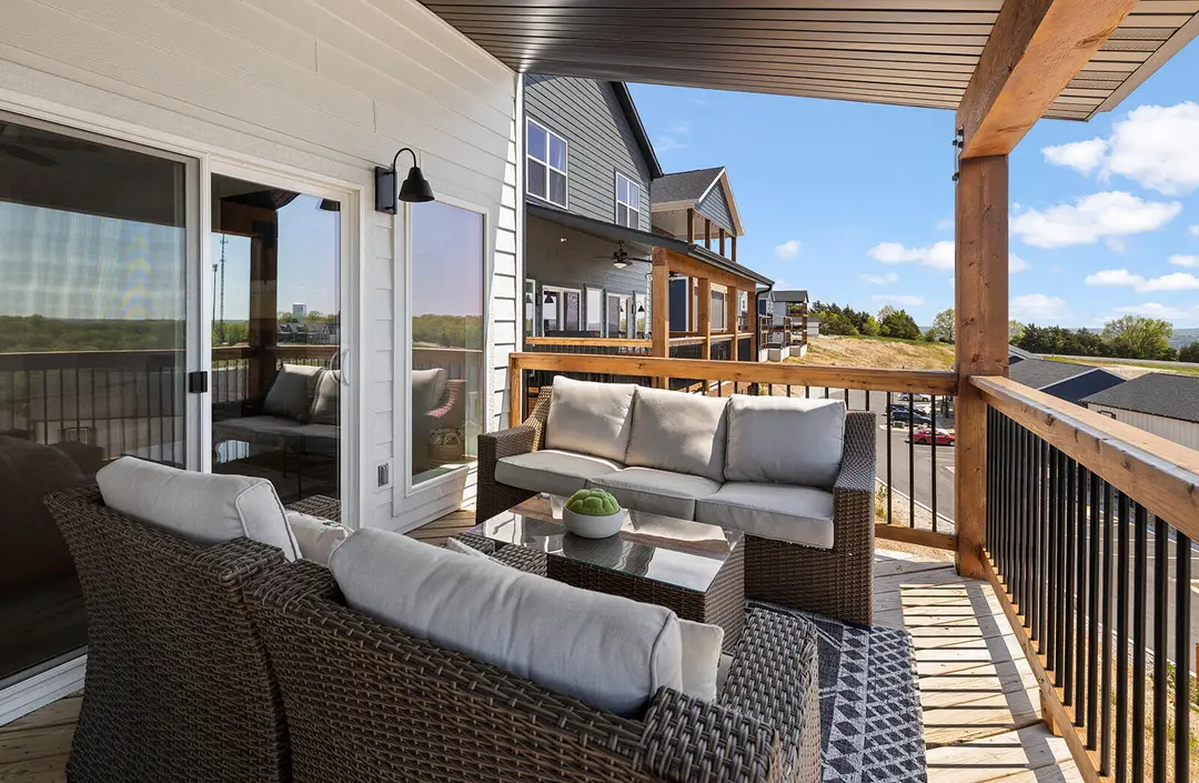 208 & 212 Chateau Mountain Hilltop Way — photo 3