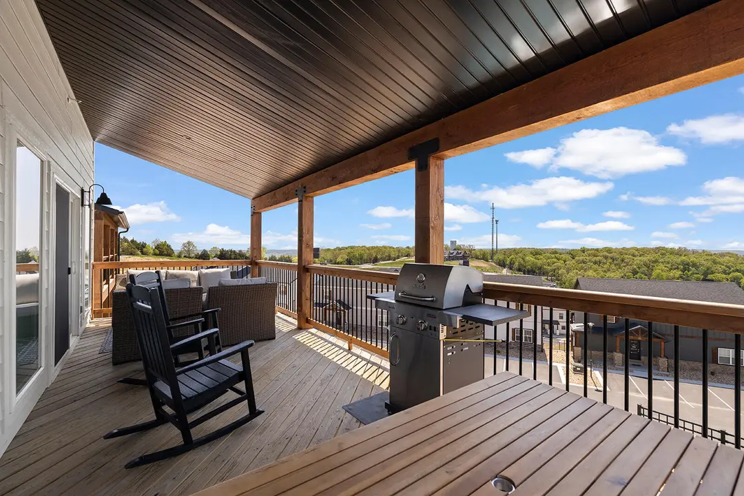 208 & 212 Chateau Mountain Hilltop Way — photo 4