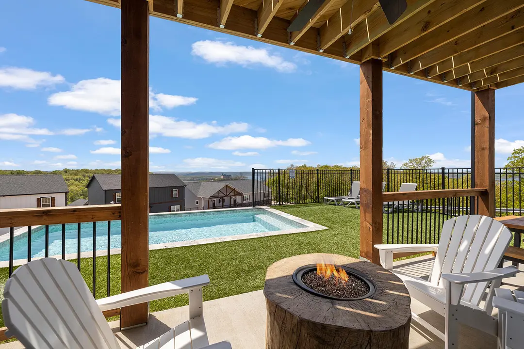 208 & 212 Chateau Mountain Hilltop Way — photo 41