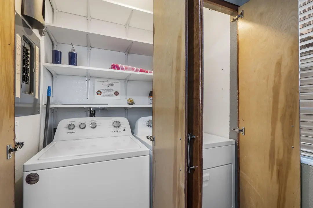 18 Goldfinch Drive — photo 17