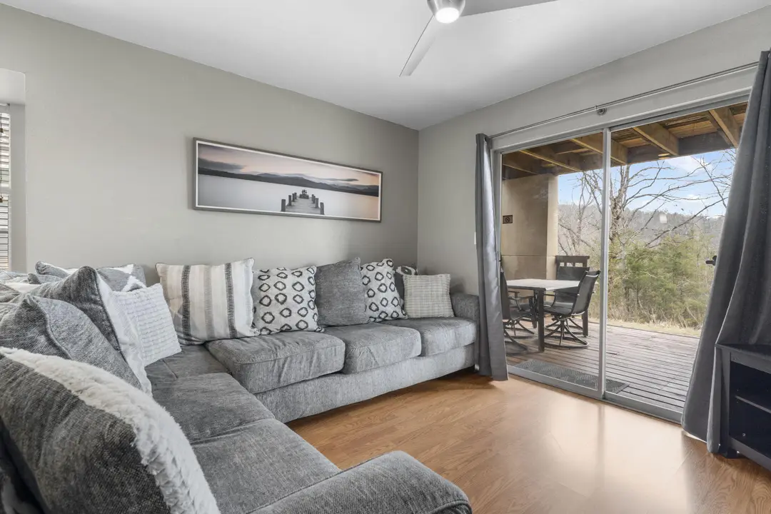 18 Goldfinch Drive — photo 22