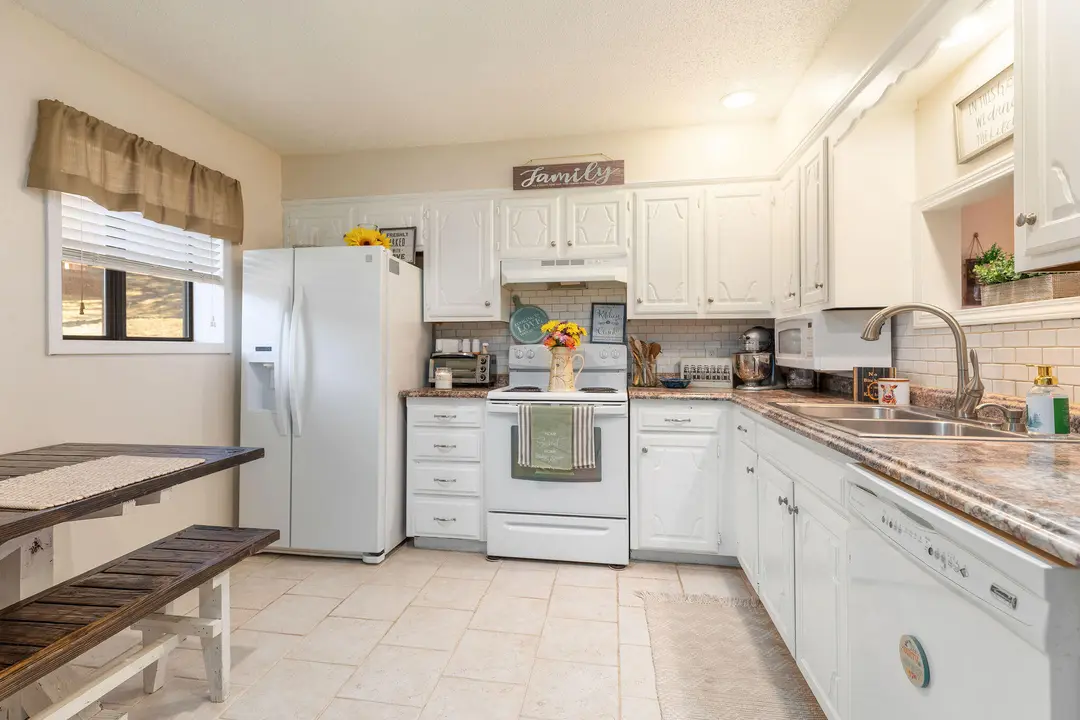 165 Keel Lane — photo 3