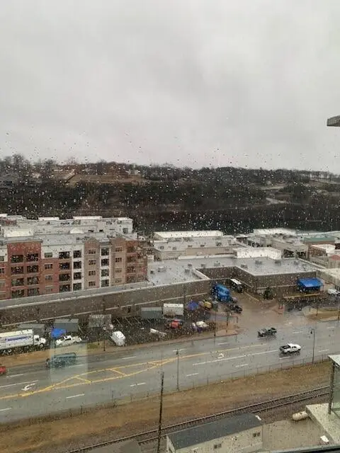 200 S Sycamore Street — photo 16