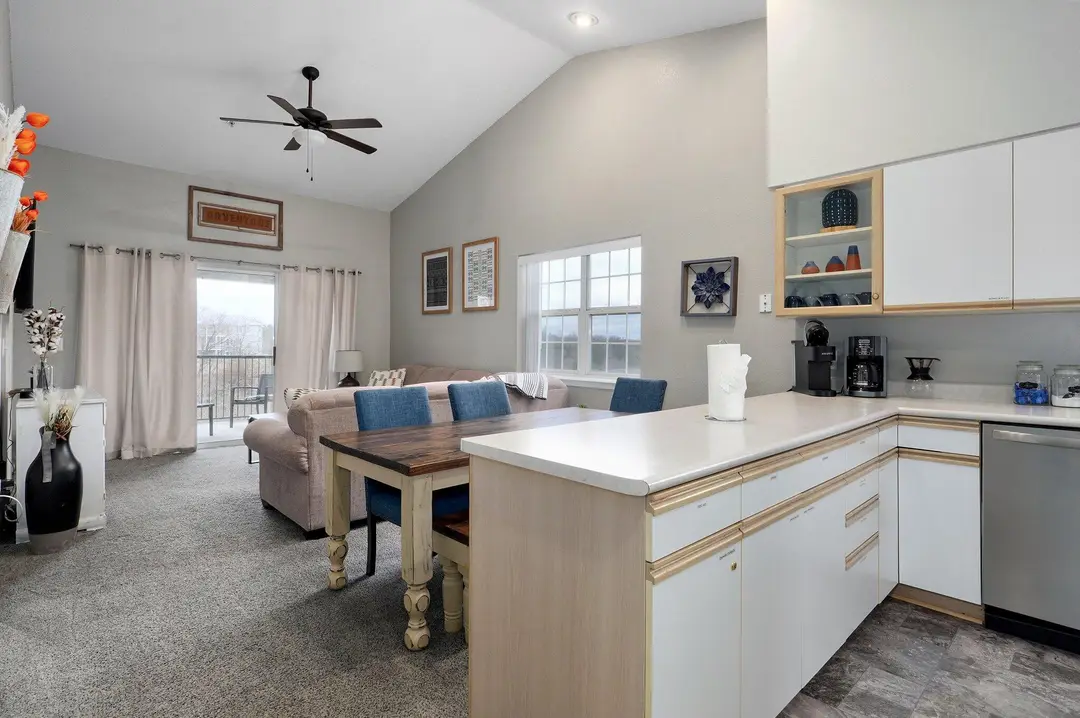 505 Valley View Road — photo 3