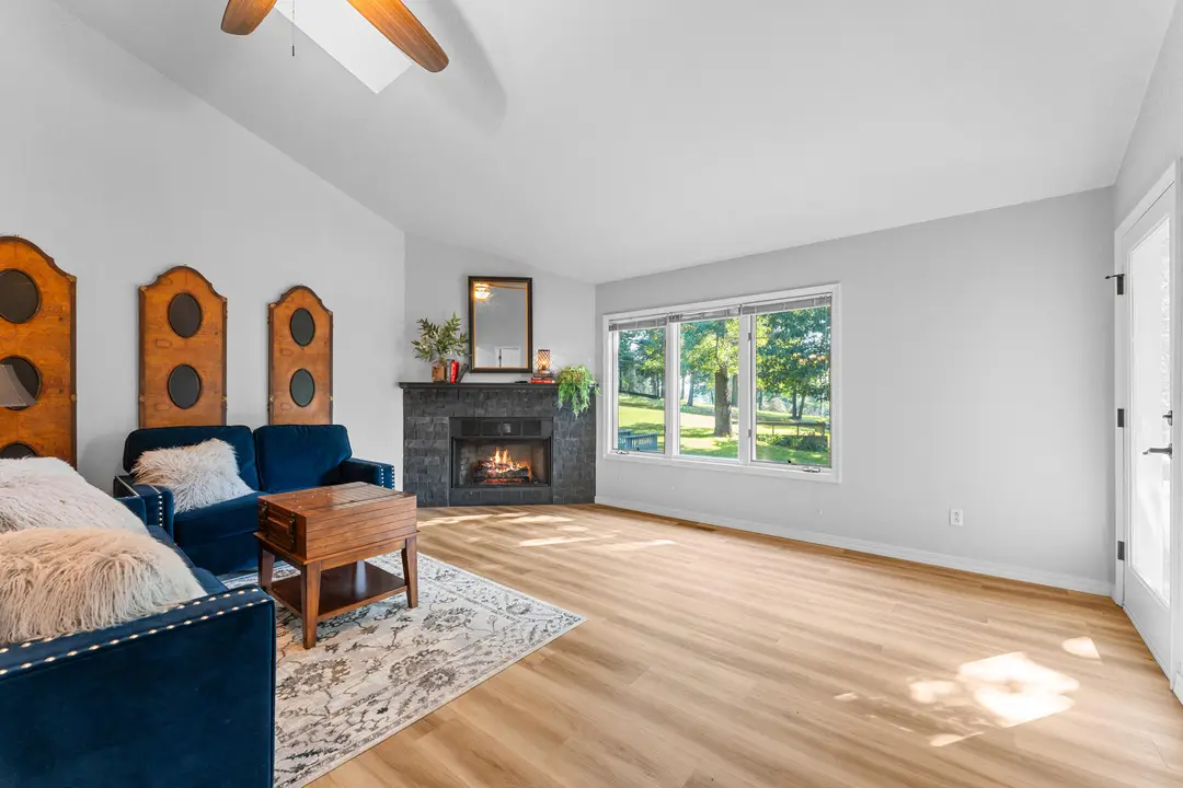 185 Eagle Pointe Drive — photo 14