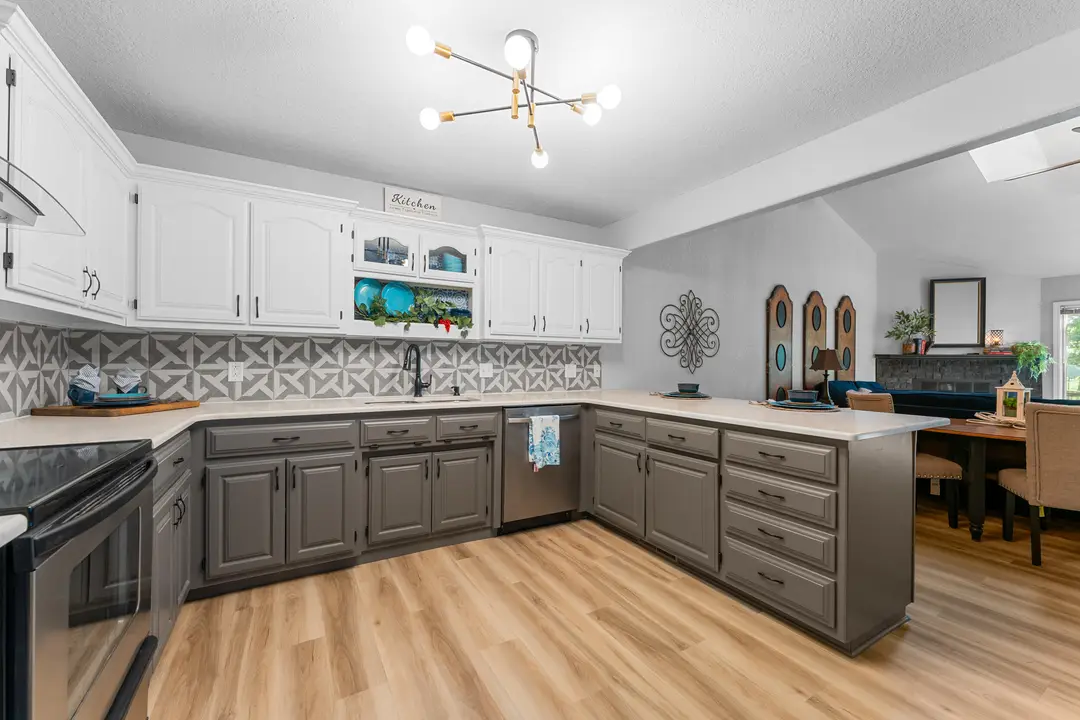 185 Eagle Pointe Drive — photo 9