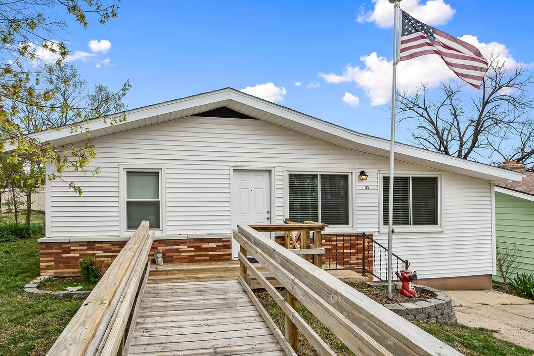 185 Buxton Road