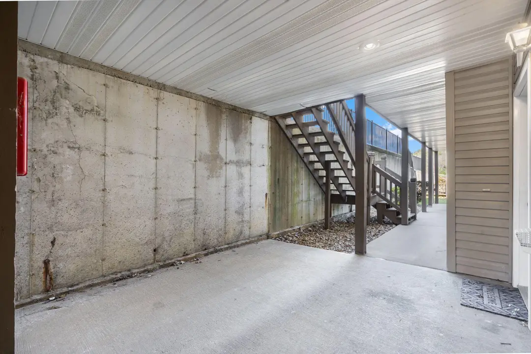 610 Abby Lane — photo 7