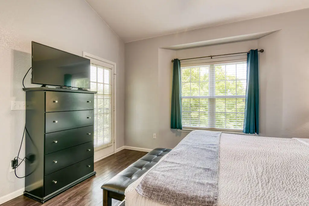 813 Holiday Ridge — photo 22