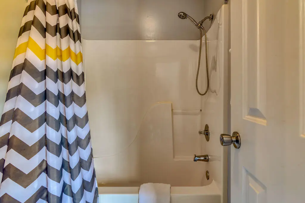 813 Holiday Ridge — photo 29