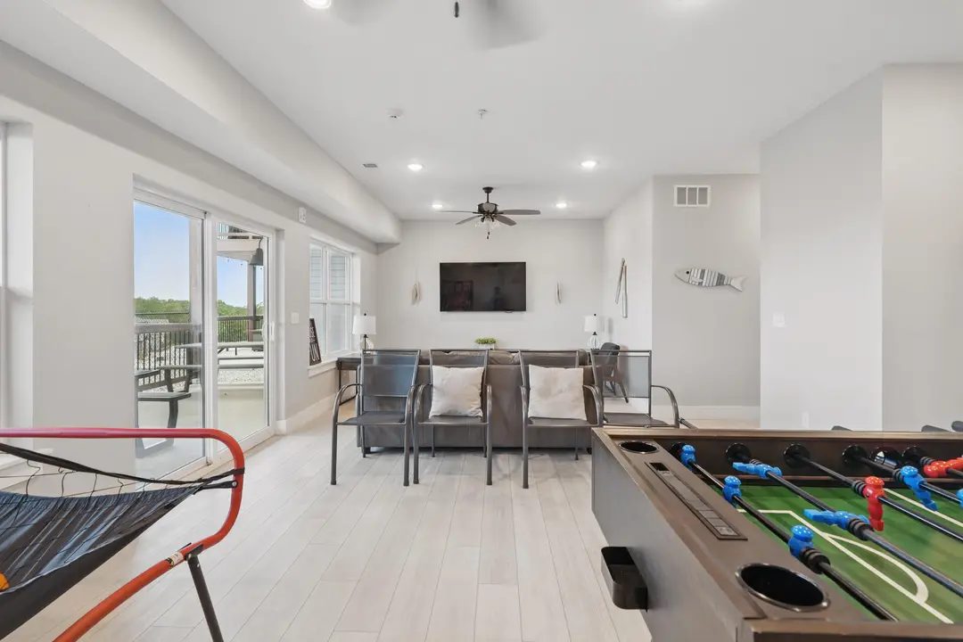 232 Chateau Mountain Hilltop Way — photo 48