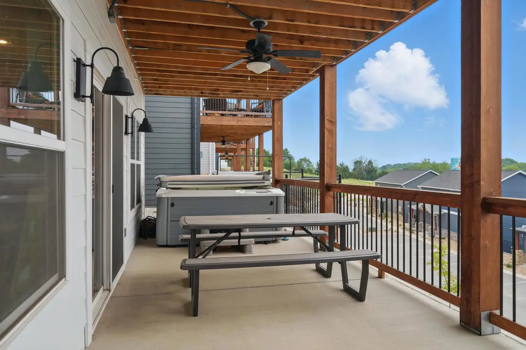 232 Chateau Mountain Hilltop Way — photo 51