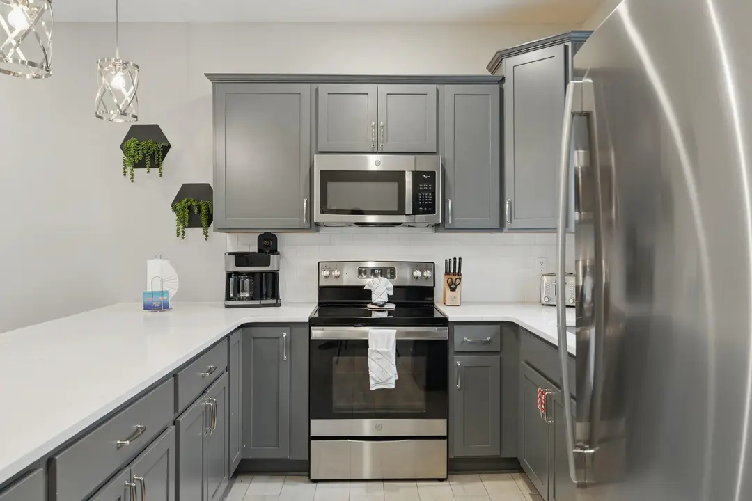 232 Chateau Mountain Hilltop Way — photo 6