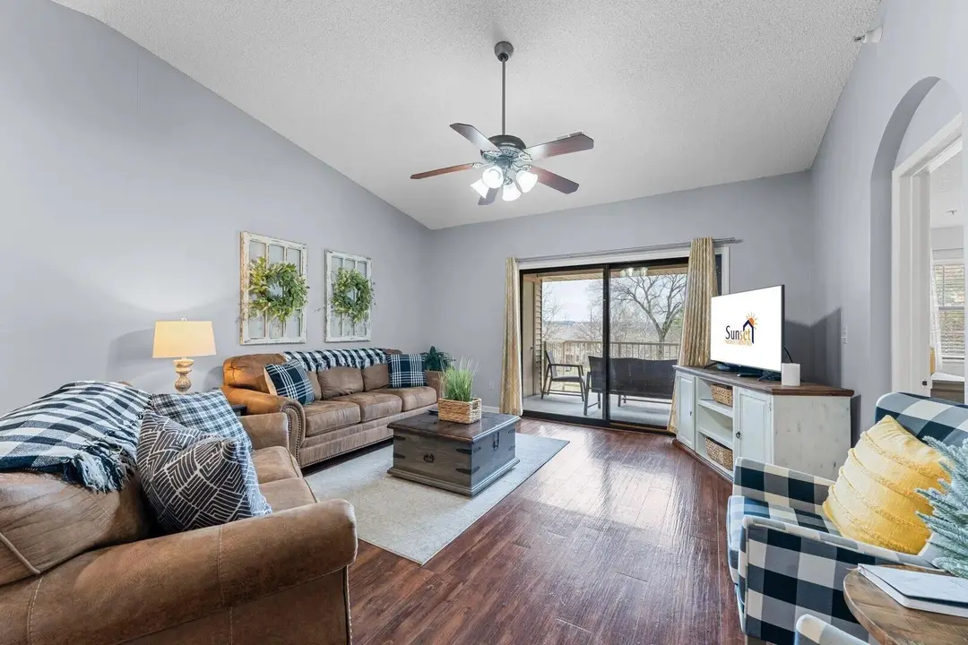 350 S Wildwood Drive — photo 11