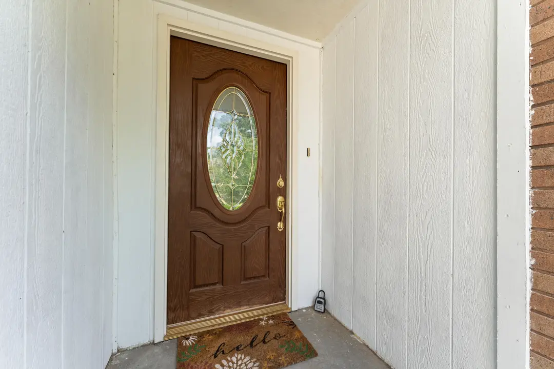 200 Eagle Pointe Drive — photo 5