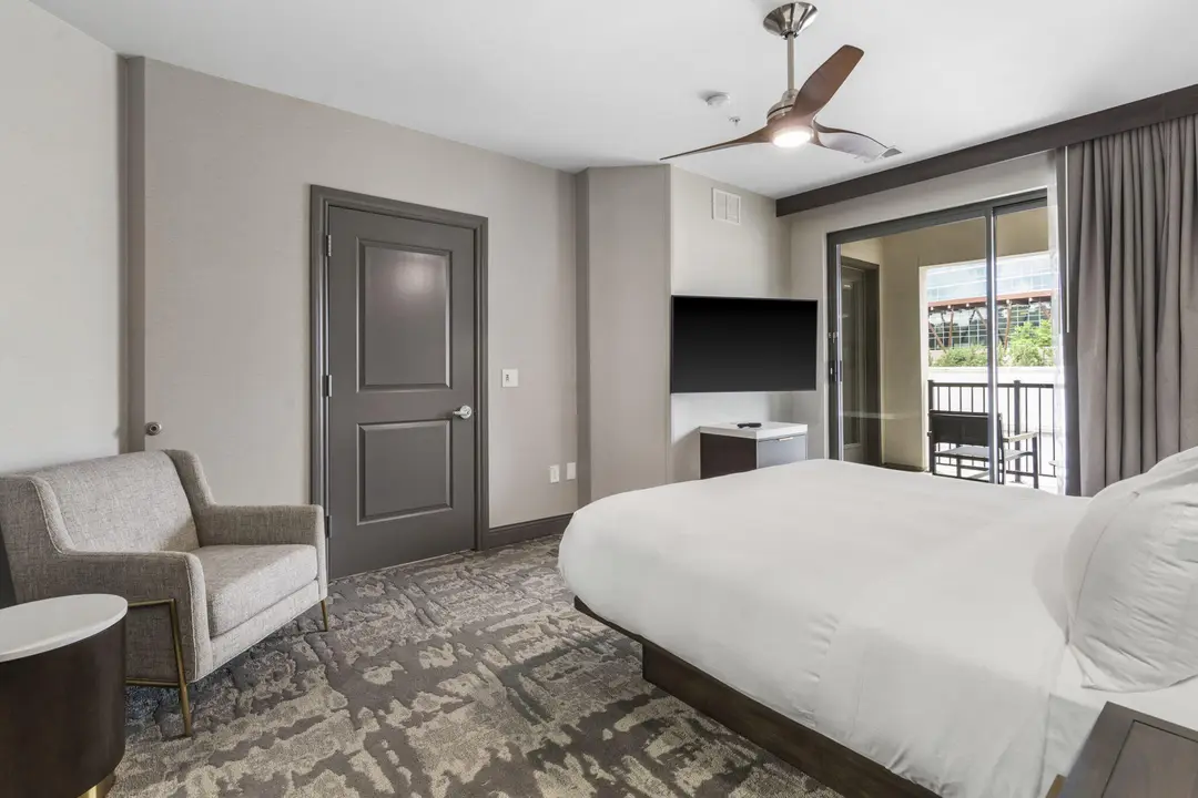 2204 A Branson Landing Boulevard — photo 18