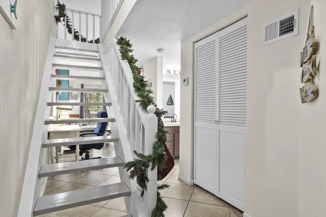 440 Fall Creek Drive — photo 8