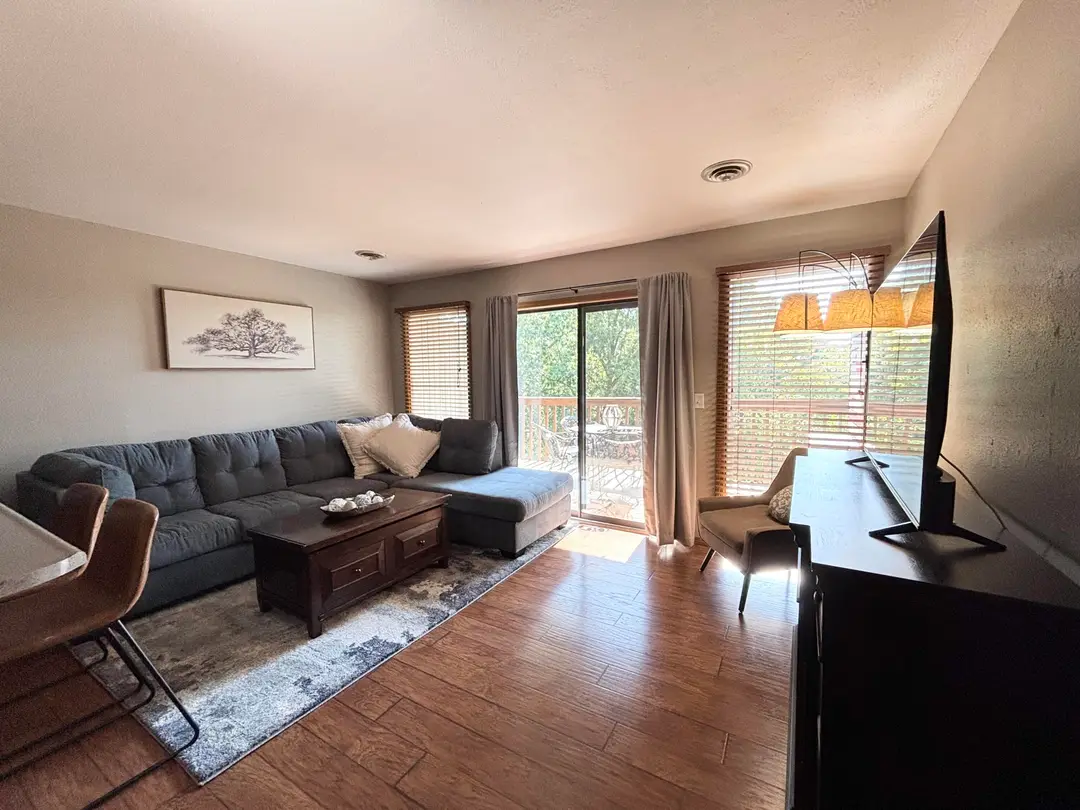 14 Sinatra Court — photo 4
