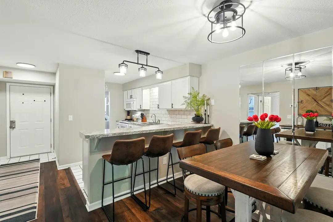 151 Highland Drive — photo 3