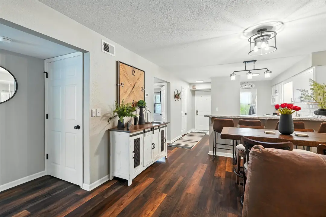 151 Highland Drive — photo 10