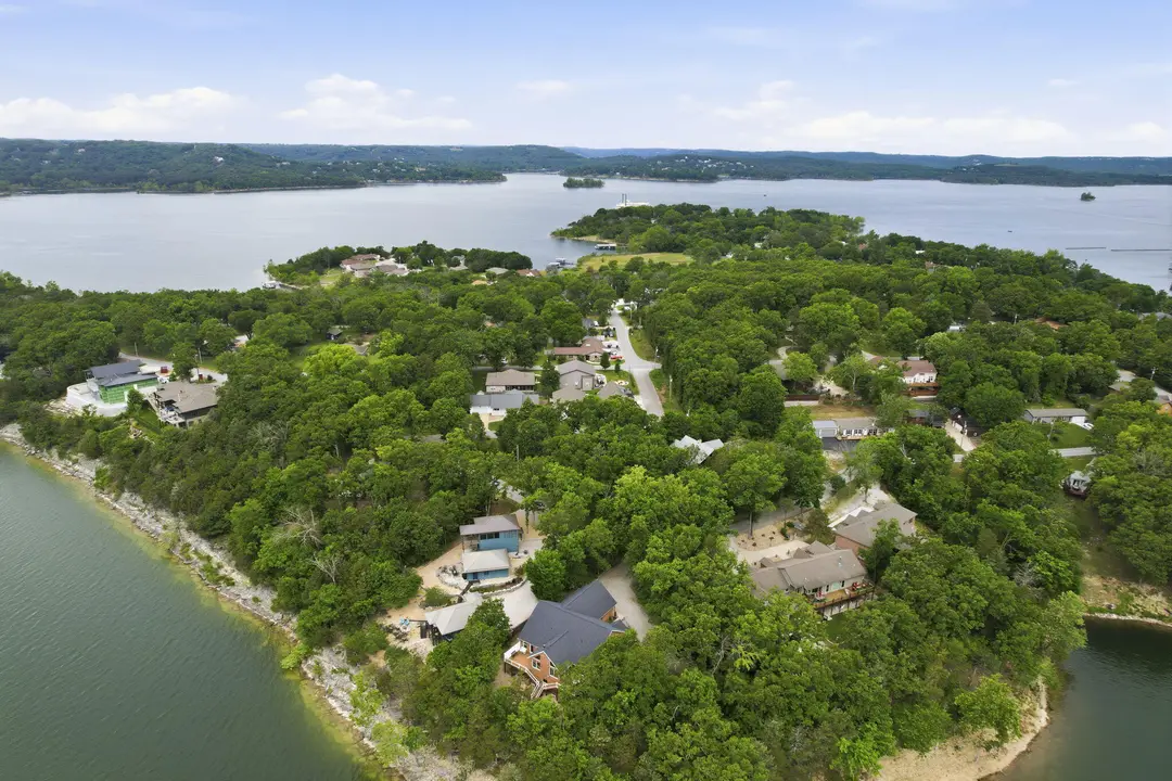 317 Scenic Drive — photo 40