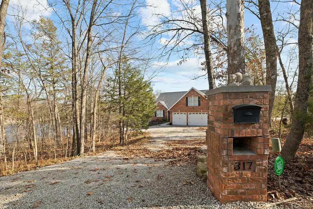 317 Scenic Drive — photo 43