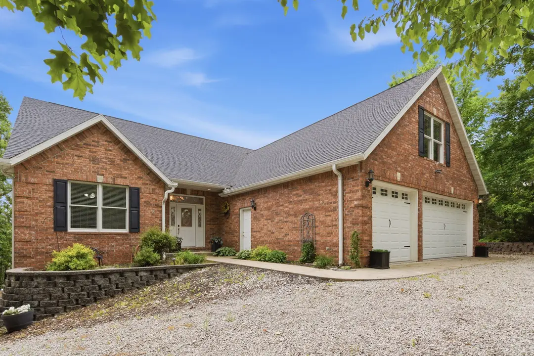 317 Scenic Drive — photo 1