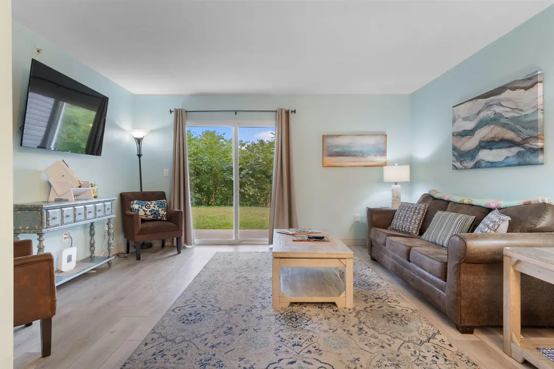 2917 Vineyards Parkway — photo 13