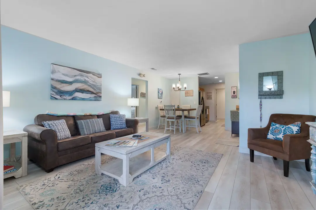2917 Vineyards Parkway — photo 16