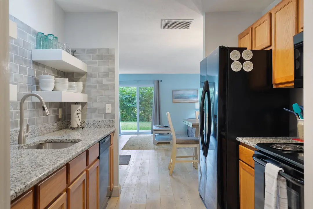 2917 Vineyards Parkway — photo 23