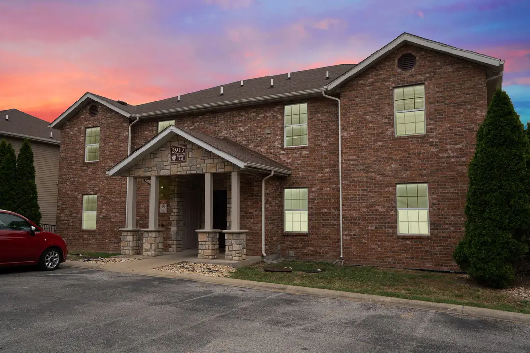 2917 Vineyards Parkway — photo 42