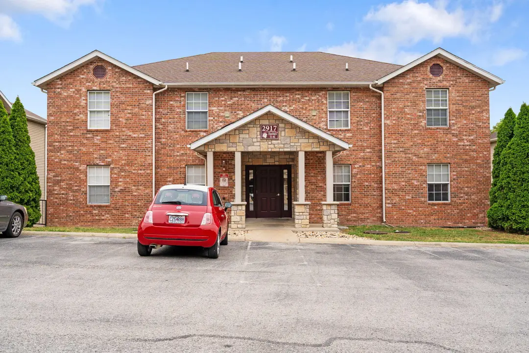2917 Vineyards Parkway — photo 10
