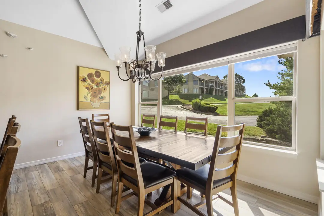 720 Emerald Pointe Drive — photo 7