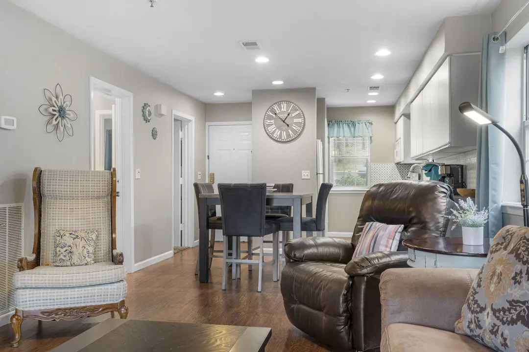 505 Valley View Drive — photo 21