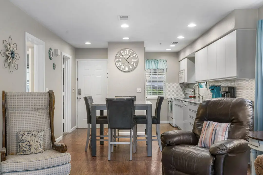 505 Valley View Drive — photo 22