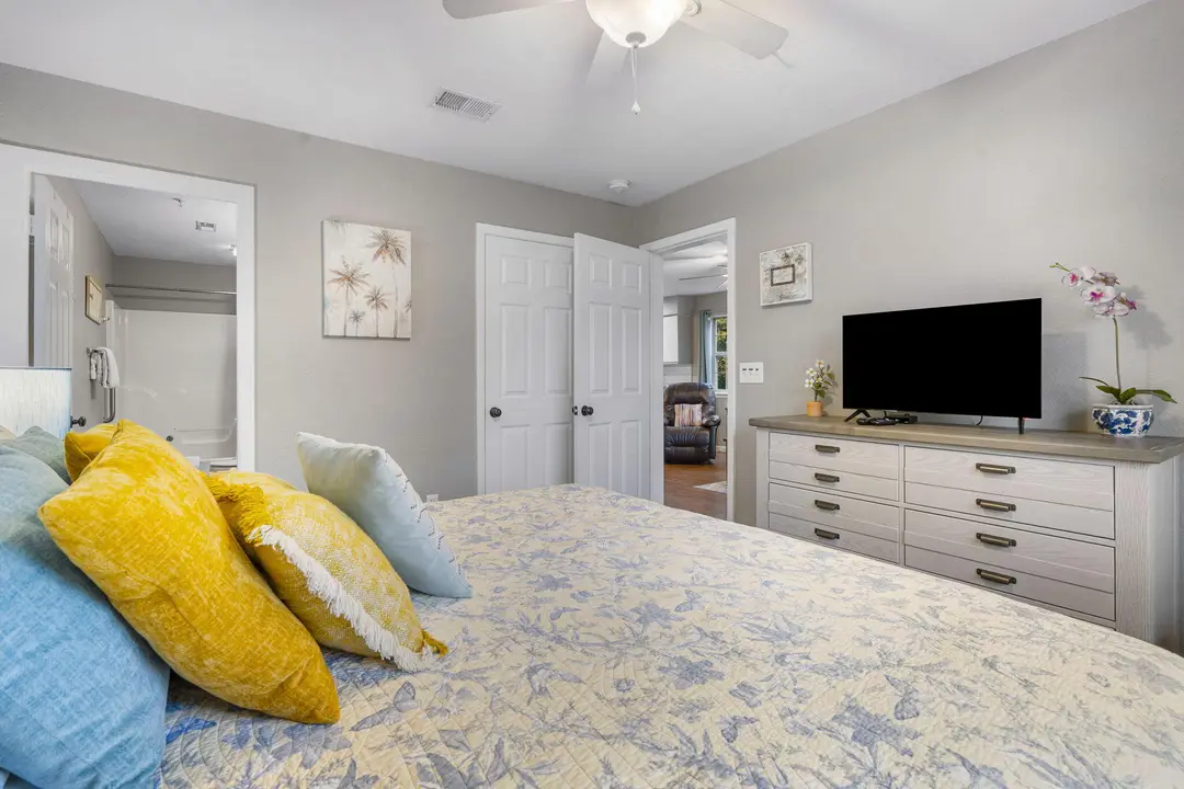 505 Valley View Drive — photo 43