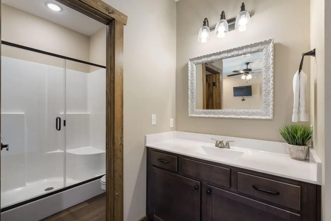 85 David Shawn Drive — photo 45