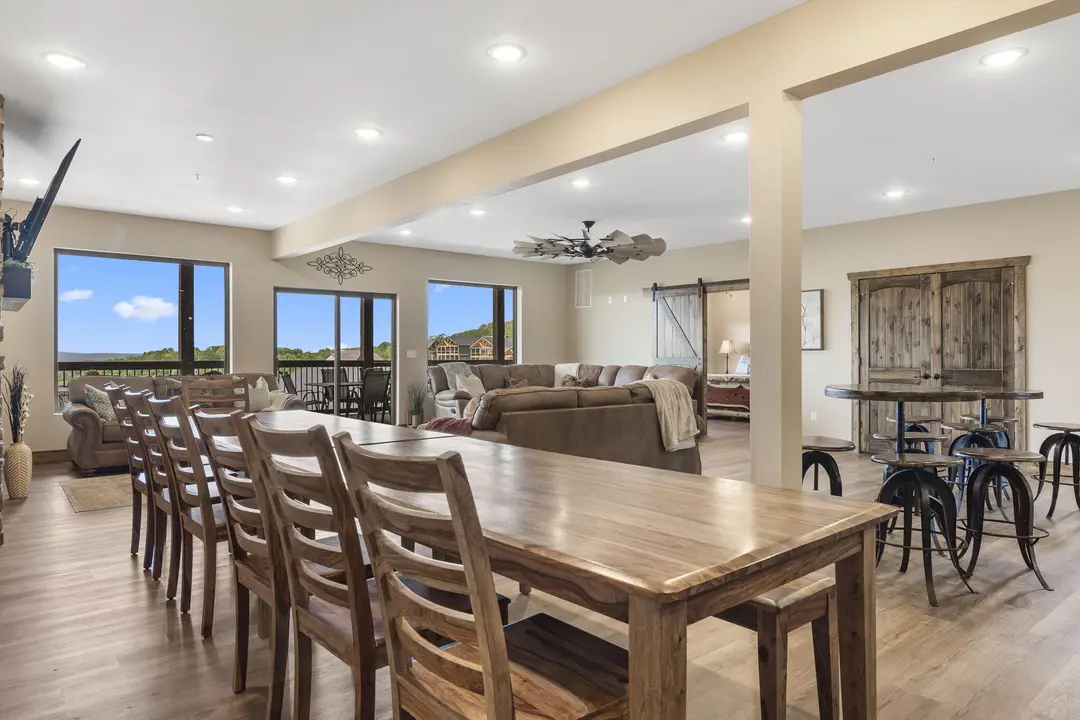 85 David Shawn Drive — photo 10
