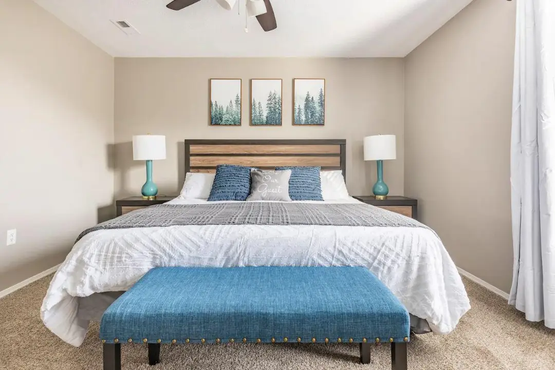 2915 Vineyards Parkway — photo 14