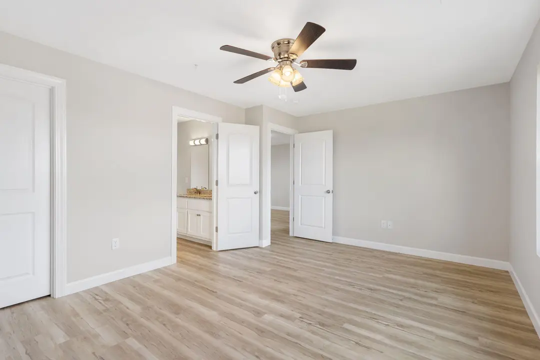 3010 N Vineyards Terrace — photo 11