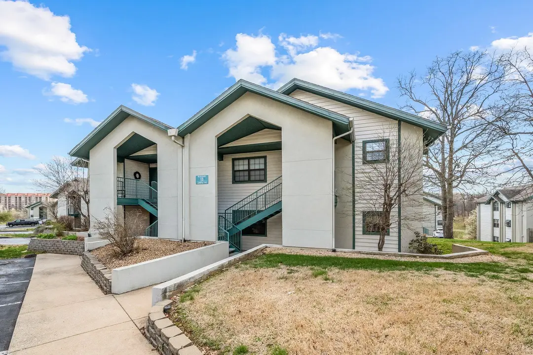 2700 Green Mountain Drive