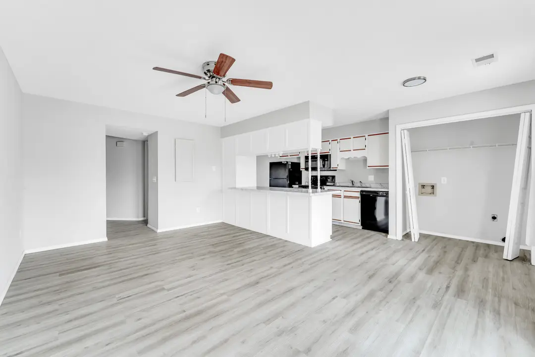 110 Kimberling Shores Lane