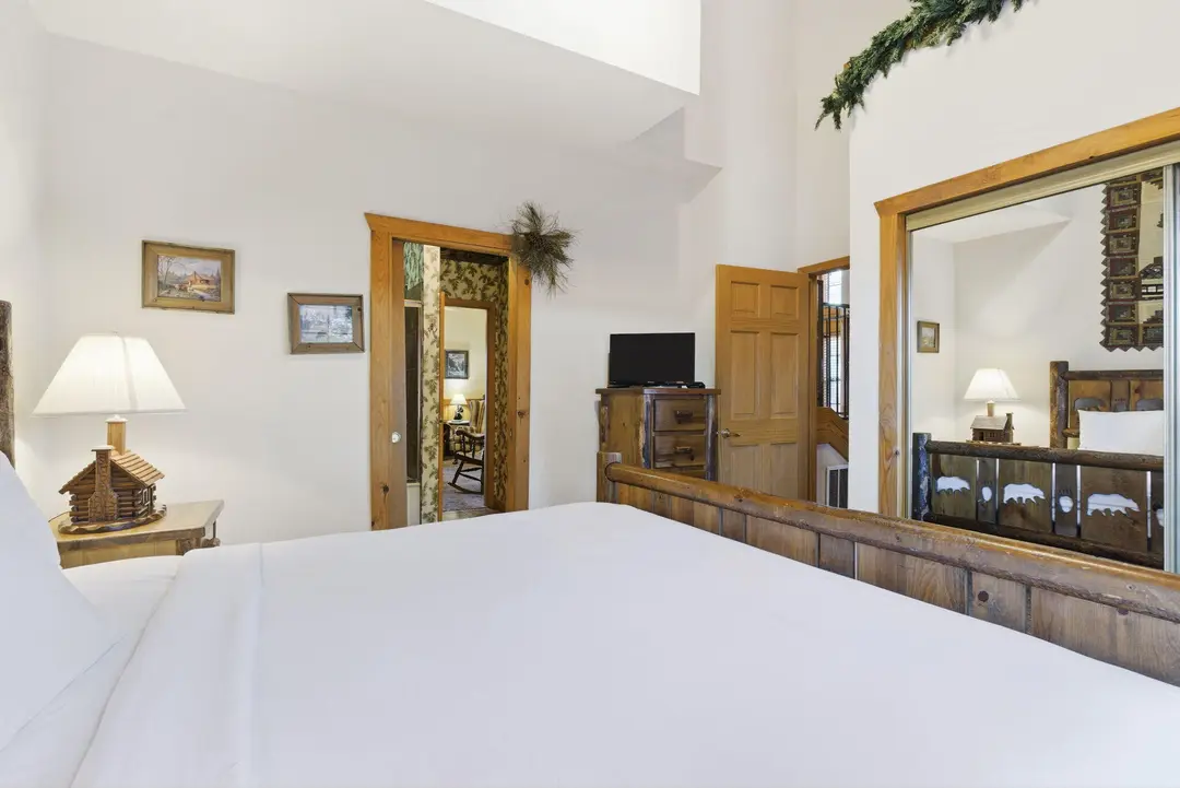 271 Oakridge Road — photo 18