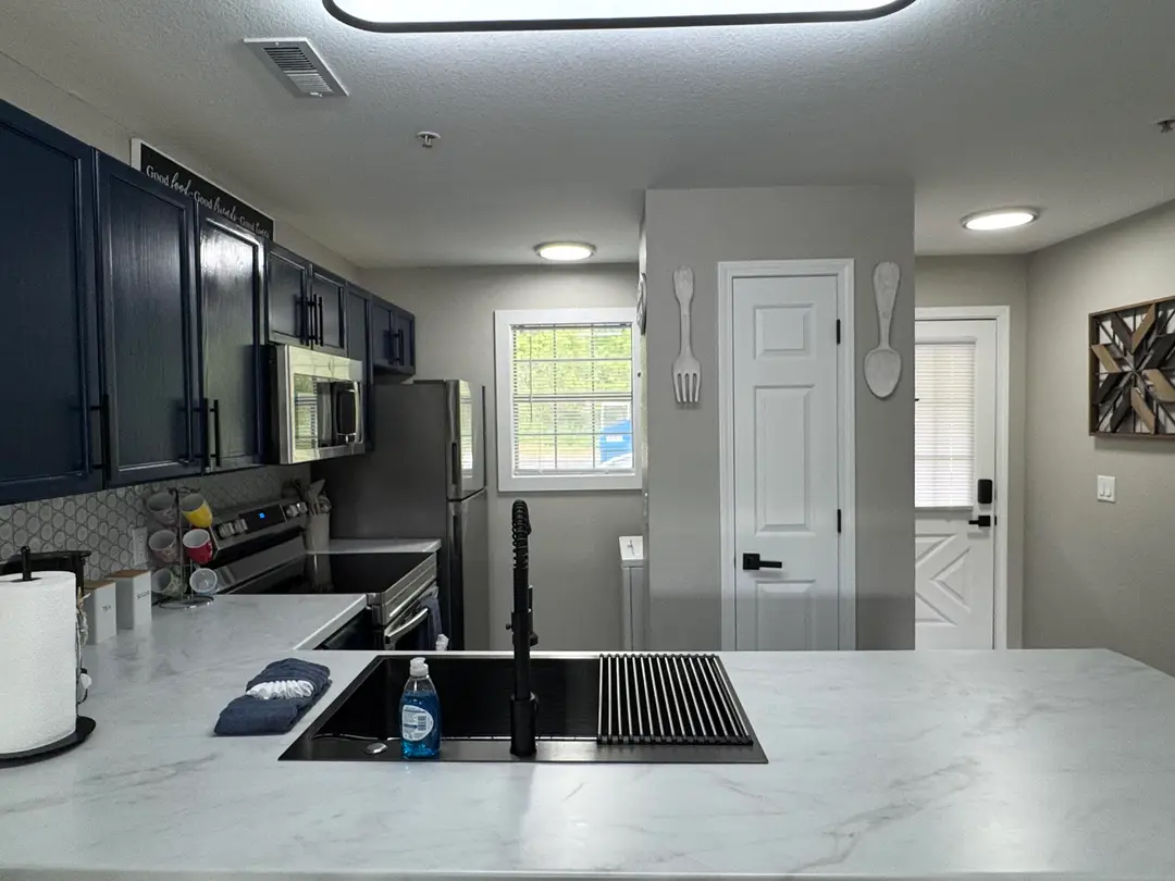 610 Abby Lane — photo 5
