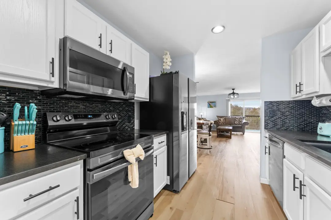 2958 Vineyards Parkway — photo 6