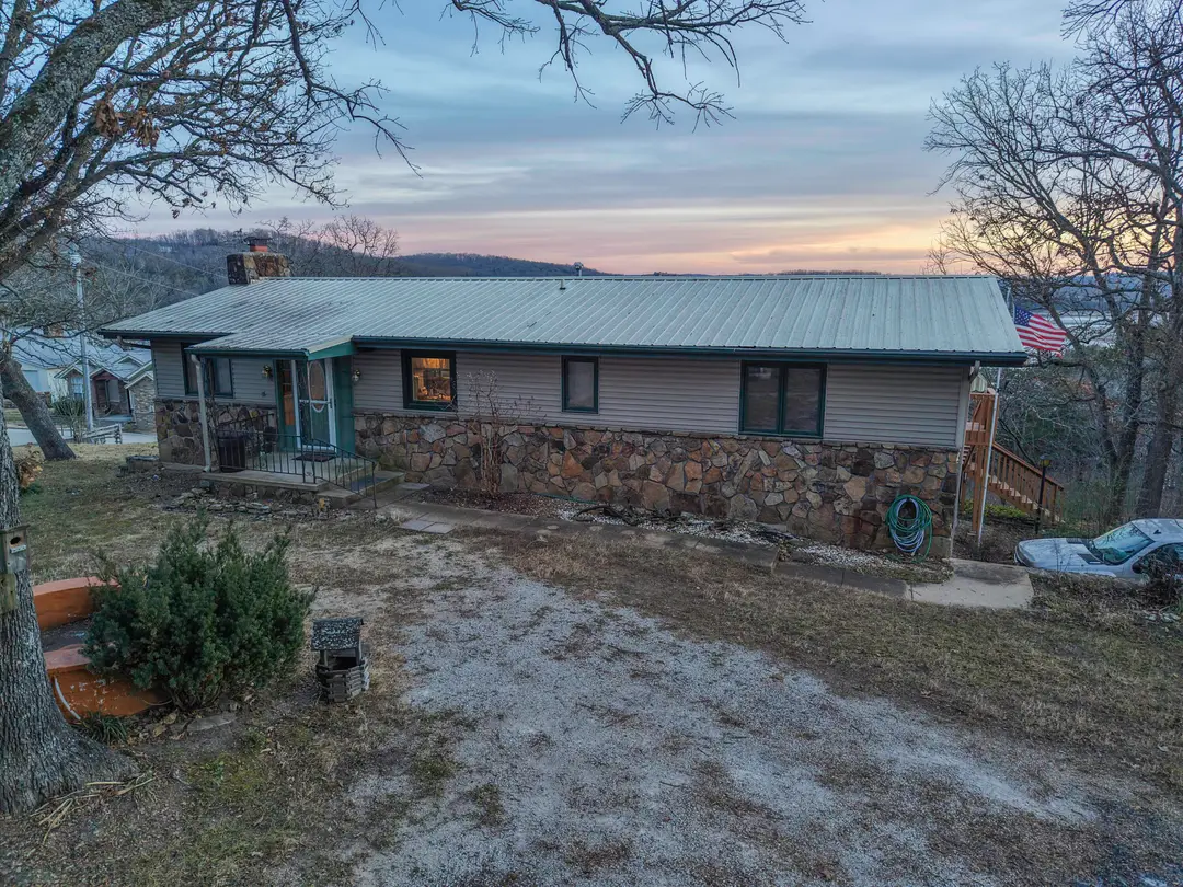 167 Tucker Cove — photo 1