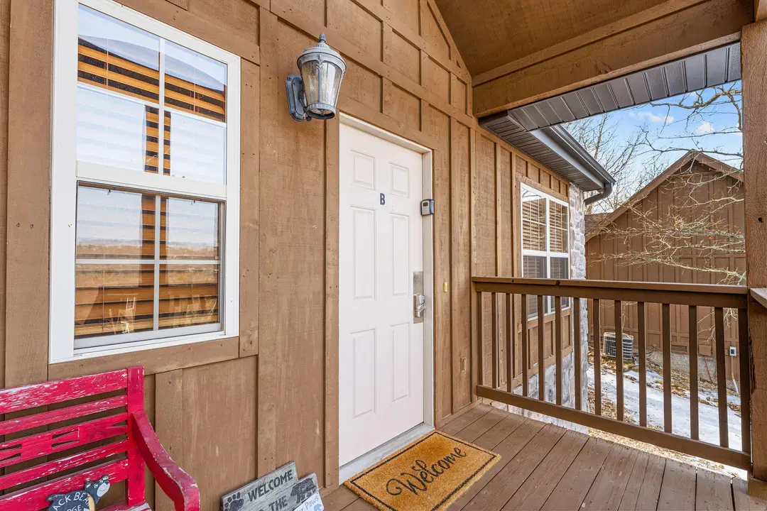 110 Bells Avenue — photo 2