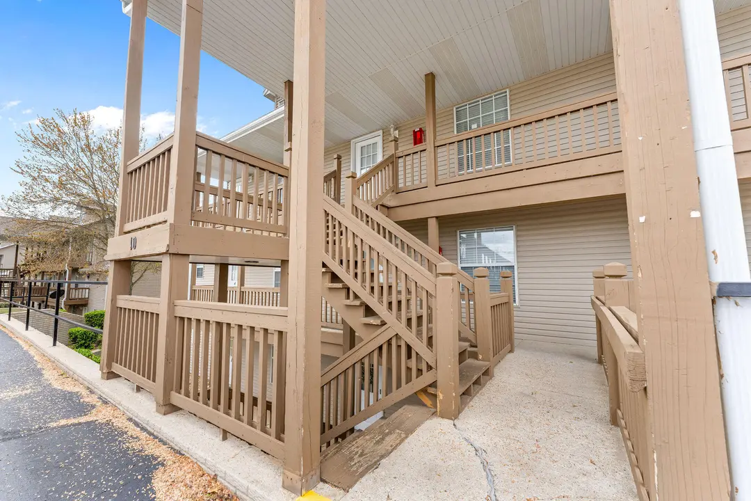 10 Scenic Court — photo 2