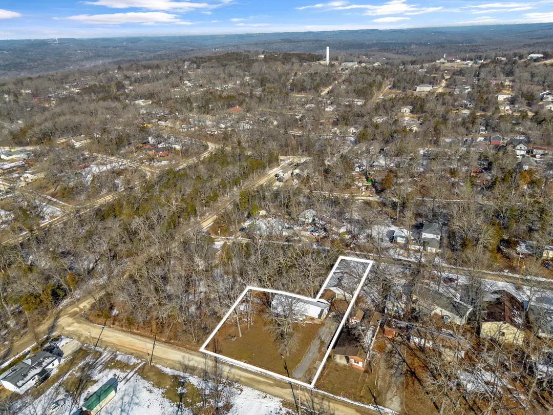 4013 White Oak Road — photo 3